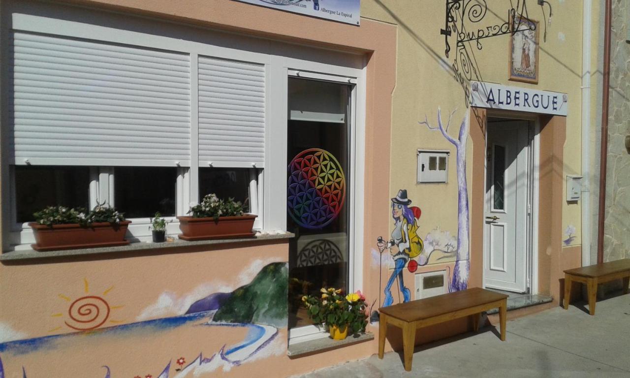 Albergue De Peregrinos La Espiral Финистере Екстериор снимка
